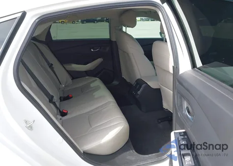 2024 Honda Accord Hybrid Touring from USA, damaged, VIN 1HGCY2F84RA067787